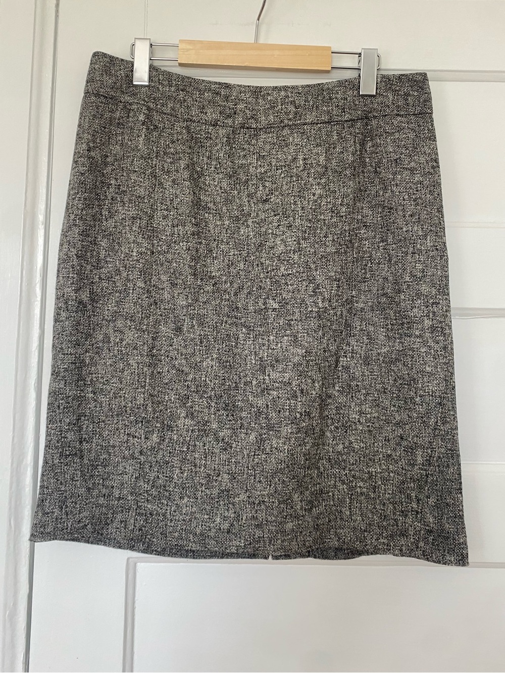 Judith and Charles tweed pencil skirt